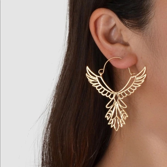 Free People Jewelry - FREE PEOPLE THUNDERBIRD FREE BIRD EARRINGS IN GOLD